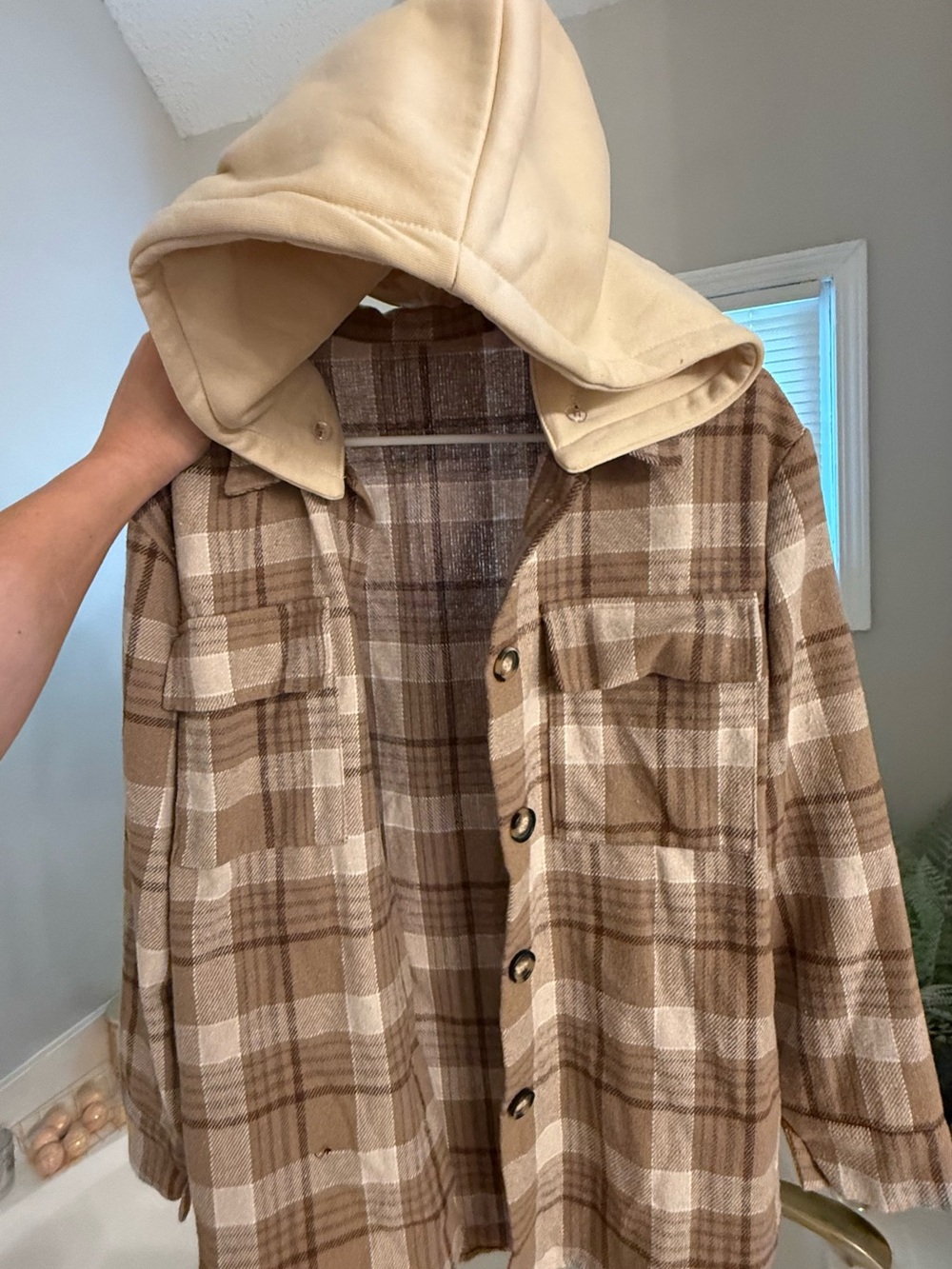 Women’s Plaid Detachable Hooded Shacket - Beige & Cream